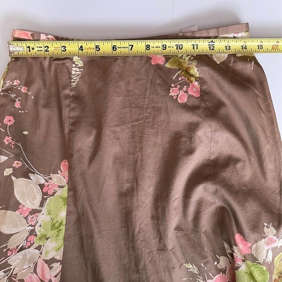 Liz Claiborne Floral A-line Skirt Size 6P - Picture 6 of 7